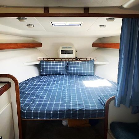 Cozy private two rooms yacht in Barcelona - Port Fórum Sant Adrià de Besòs Exterior foto