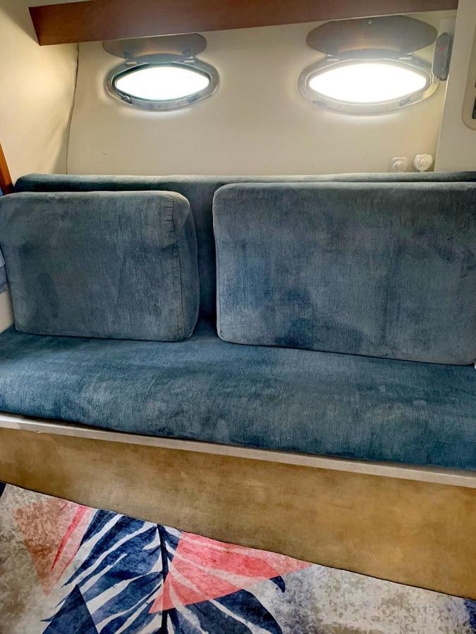 Cozy private two rooms yacht in Barcelona - Port Fórum Sant Adrià de Besòs Exterior foto